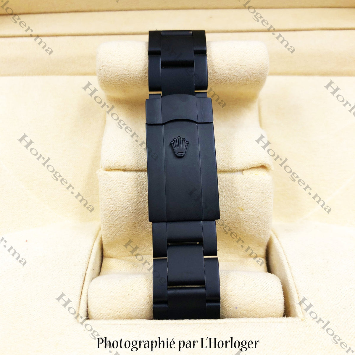 ᏒՕᏞΕХ Milgauss Carbon Black