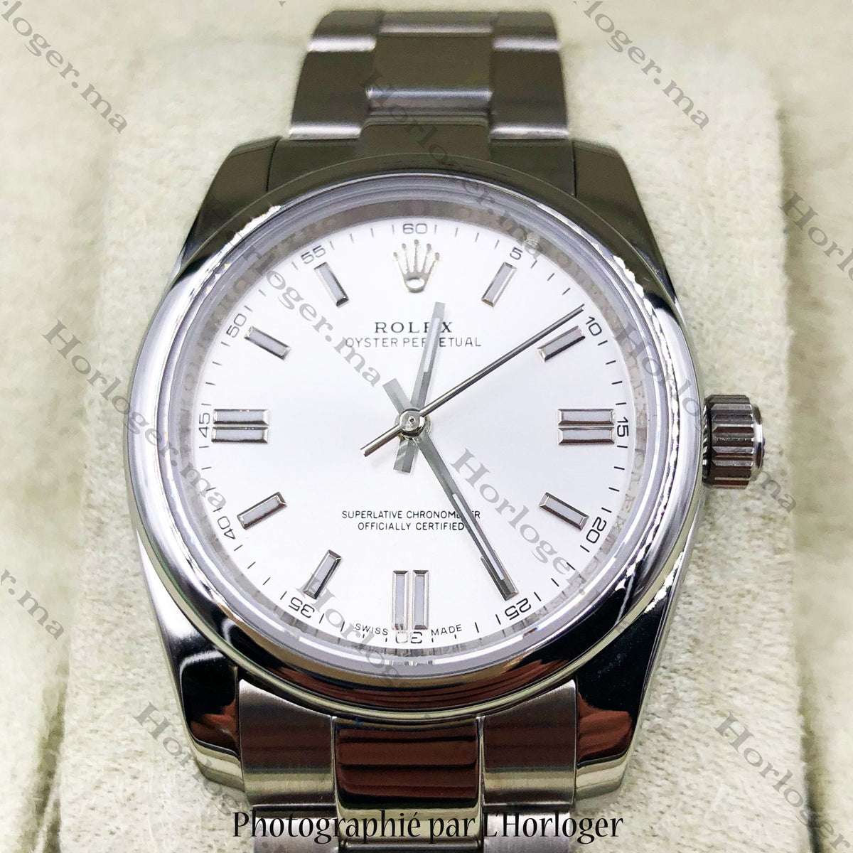 ᏒՕᏞΕХ Oyster White Dial