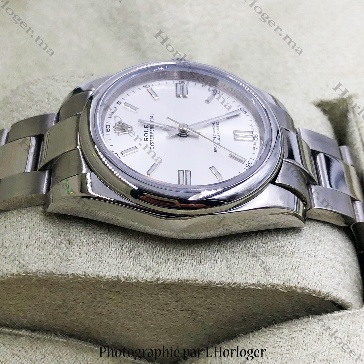 ᏒՕᏞΕХ Oyster White Dial