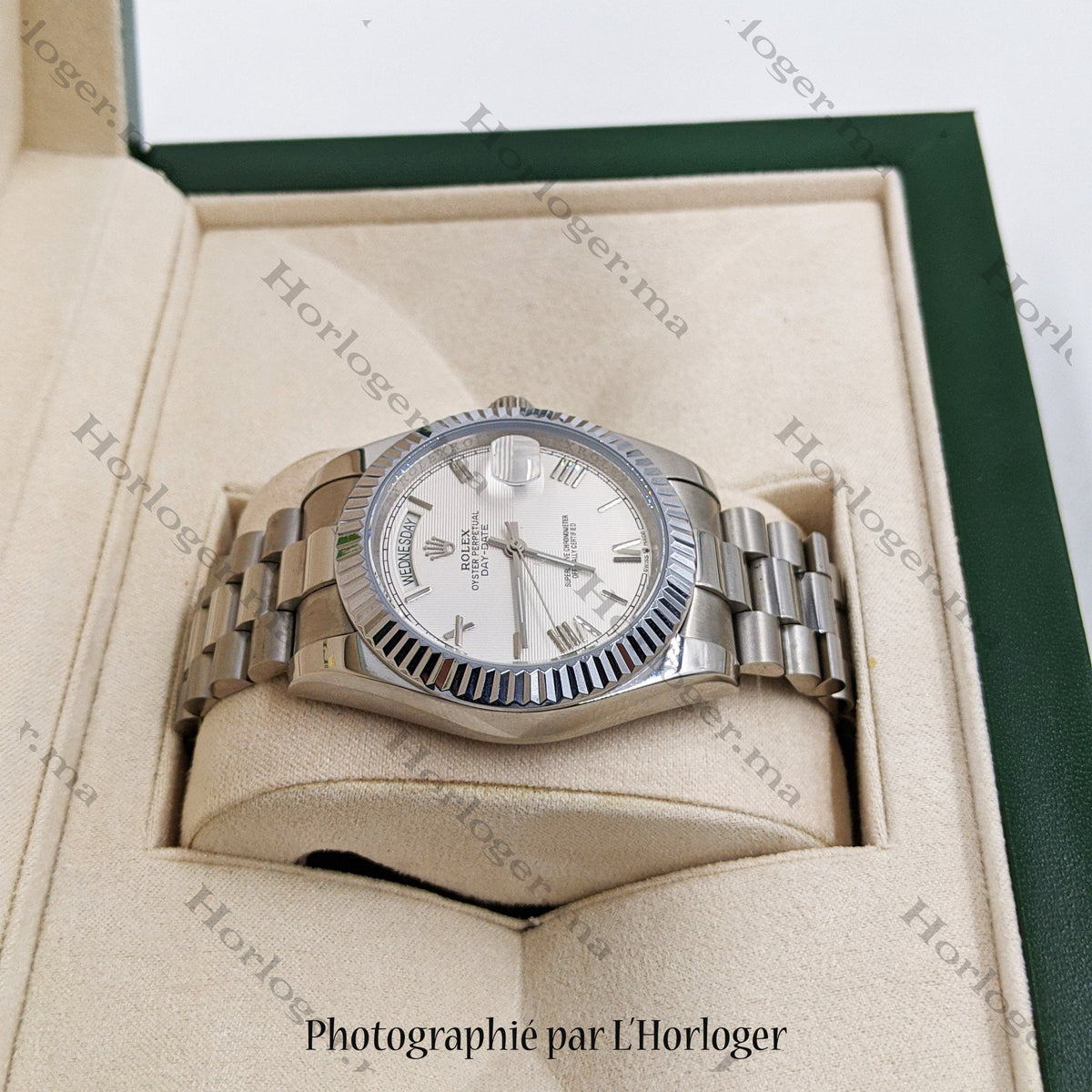 ᏒՕᏞΕХ Day-date White Dial  President