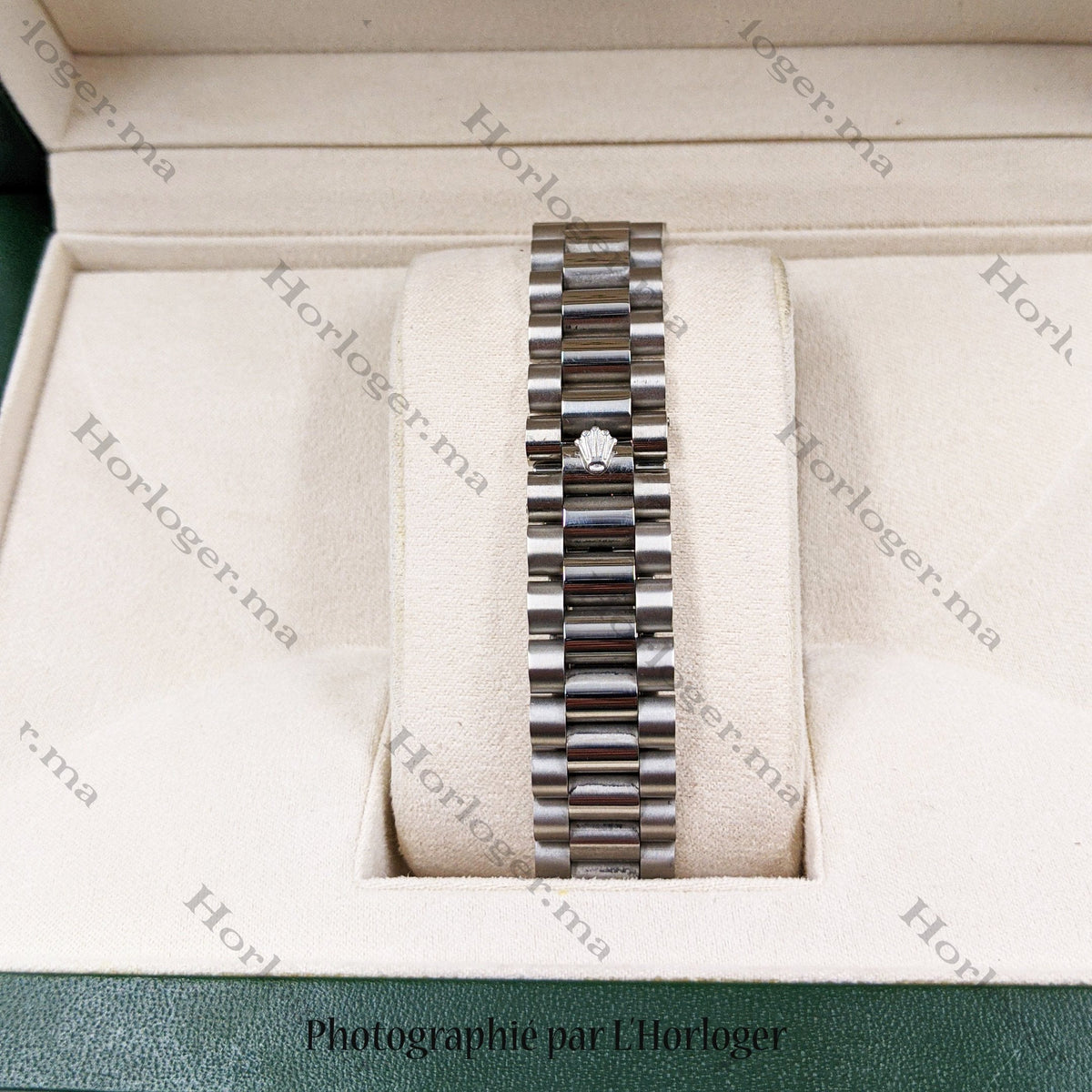 ᏒՕᏞΕХ Day-date White Dial  President