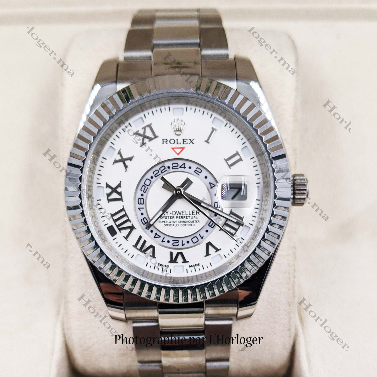 ᏒՕᏞΕХ Sky-Dweller White Edition