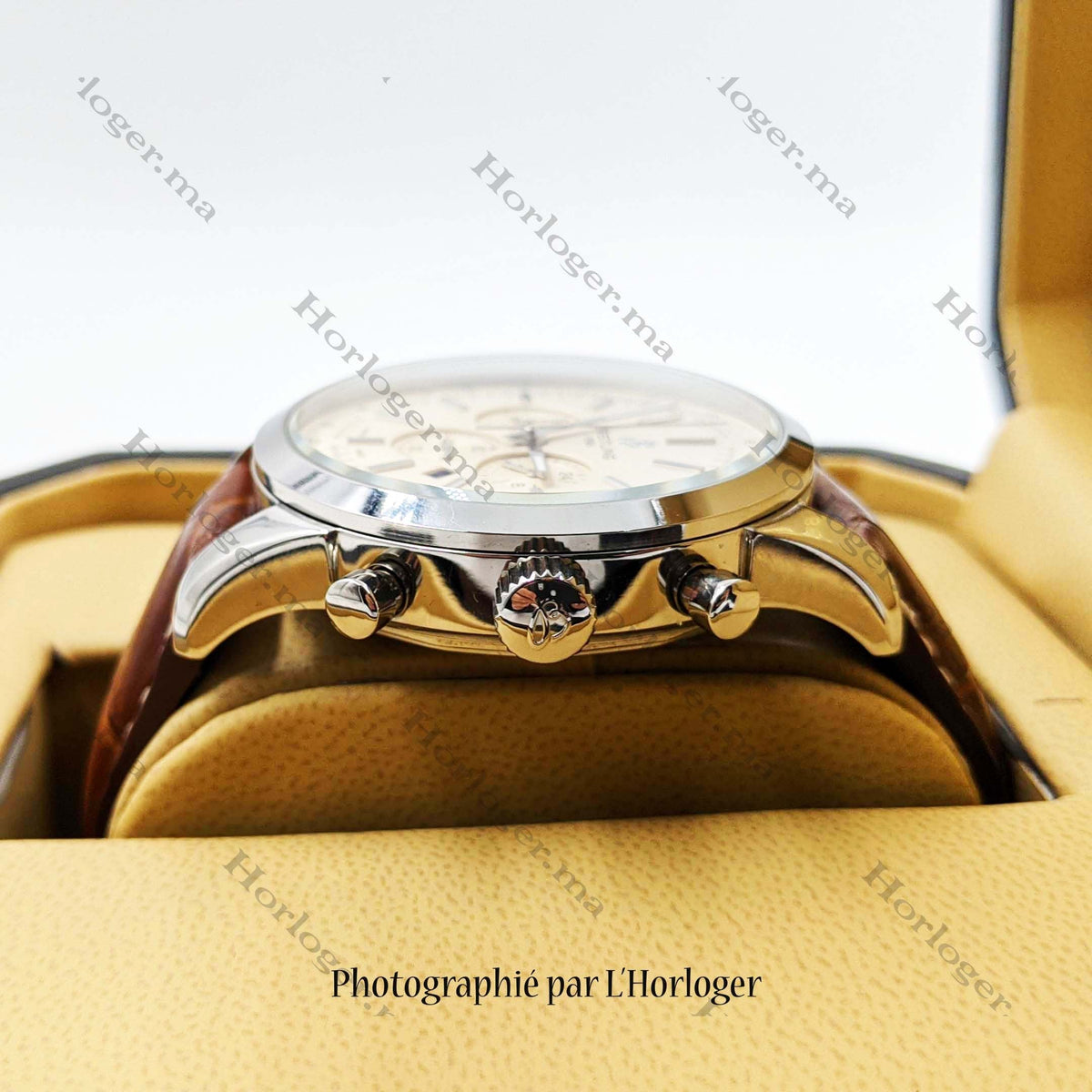Ᏼrеіtlіnɡ Navitimer Brown Leather