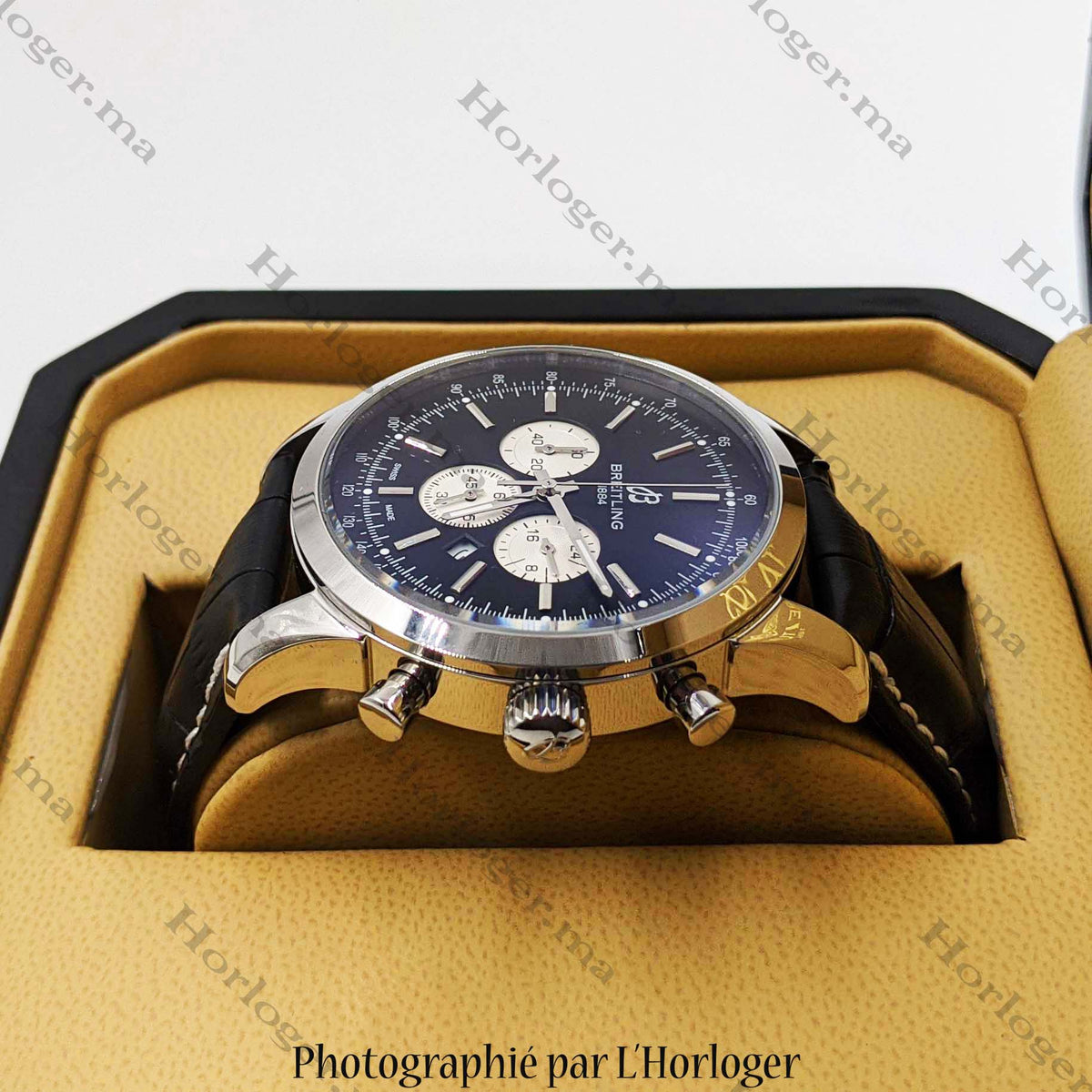 Ᏼrеіtlіnɡ Transocean Black leather