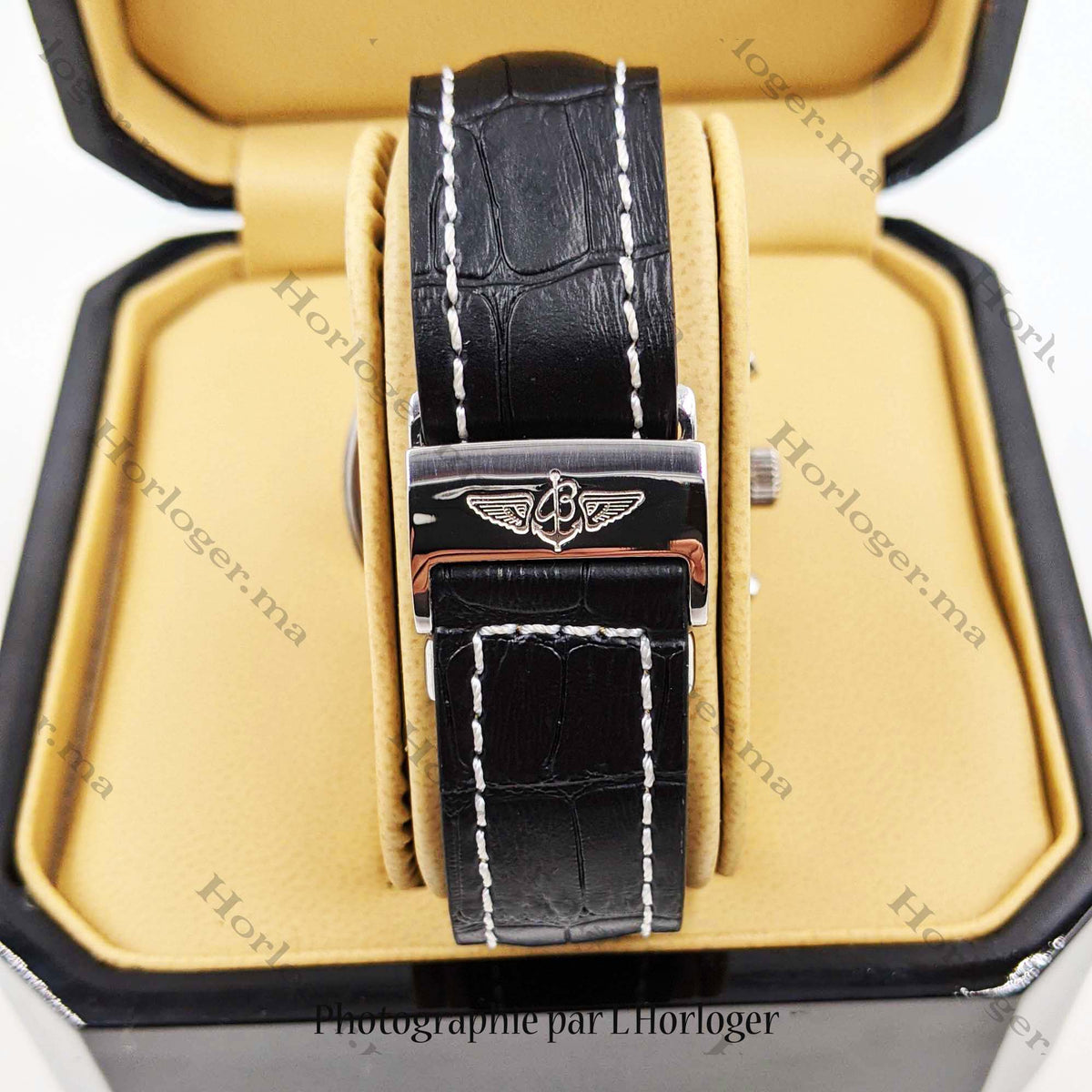 Ᏼrеіtlіnɡ Transocean Black leather