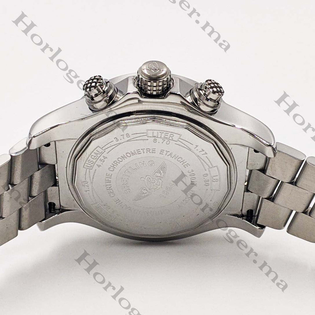 Ᏼrеіtlіnɡ Avenger Black Dial
