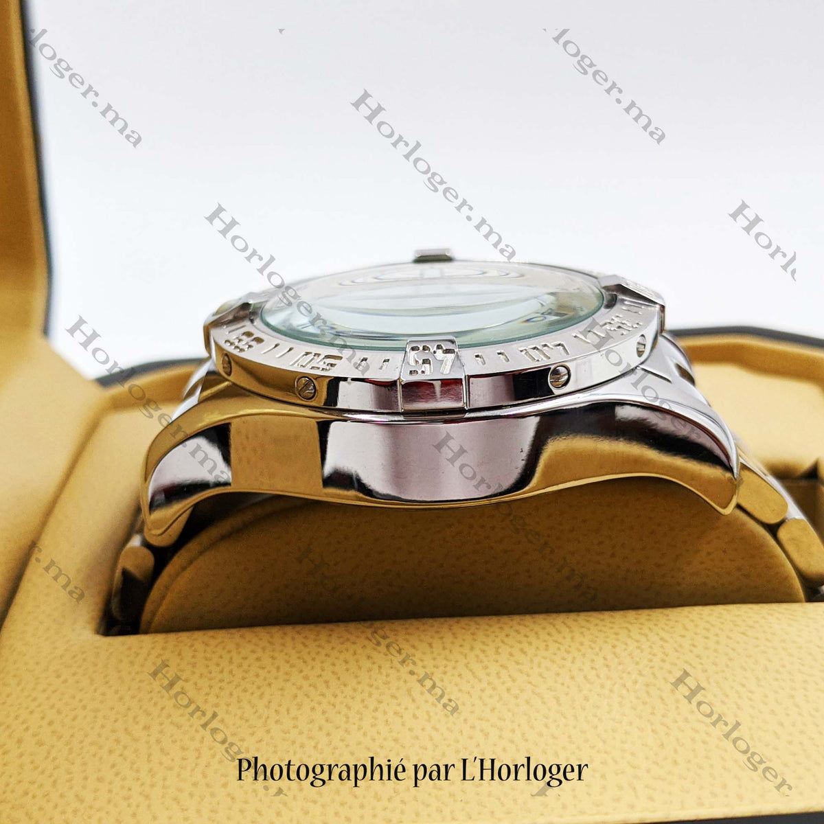 Ᏼrеіtlіnɡ Avenger Silver