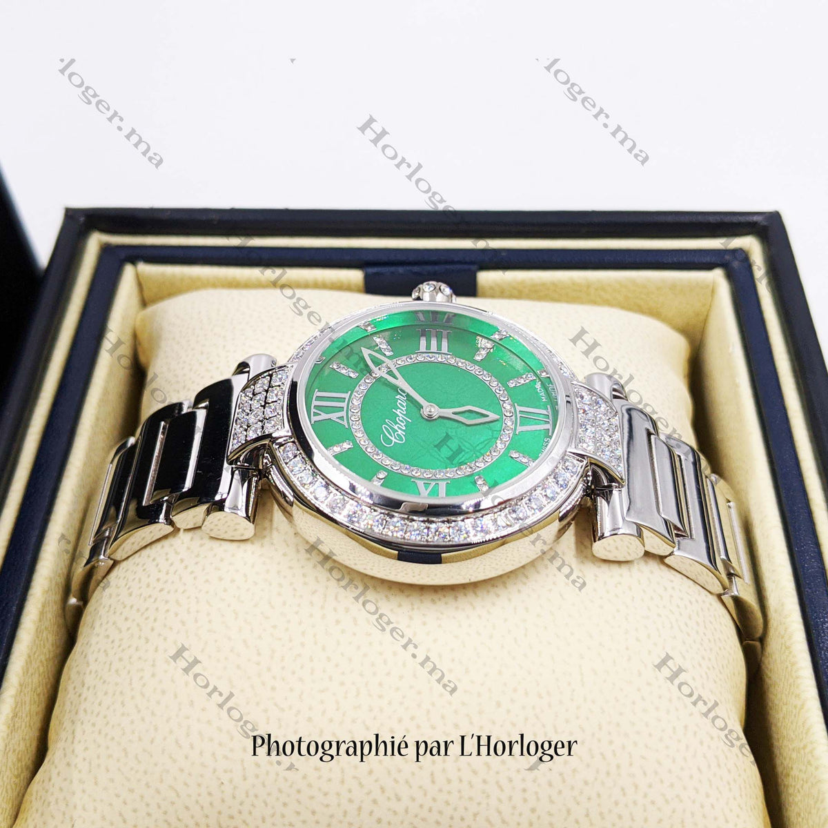 Сhоpɑrd Imperial Wavy Green Serti