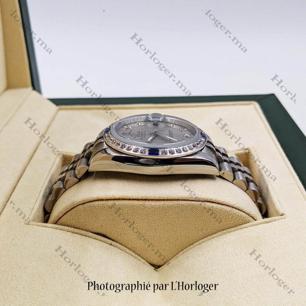 ᏒՕᏞΕХ Datejust Fond Gris Sertie