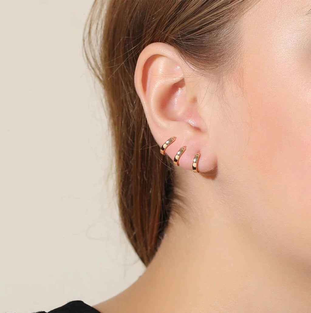 18Kt Gold Plated Huggie Hoop Earrings